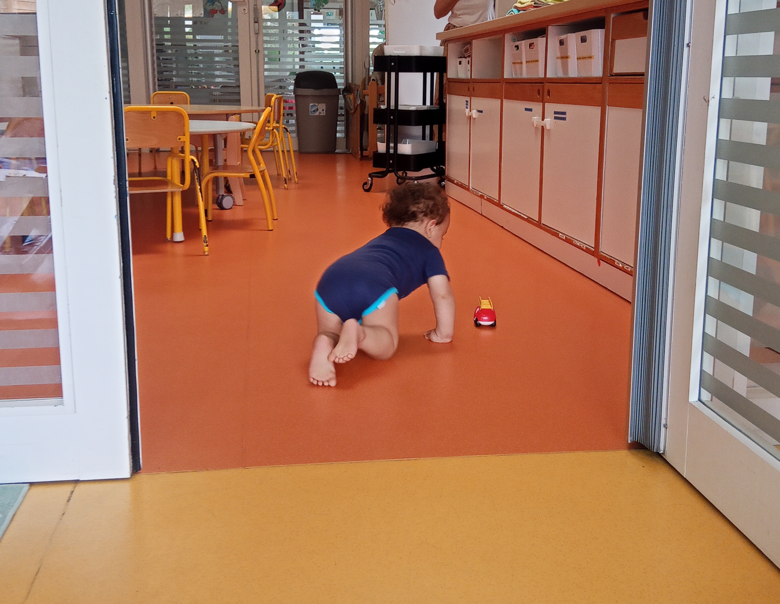 Oplus_131072 Bienveillance à la crèche comme valeur importante.